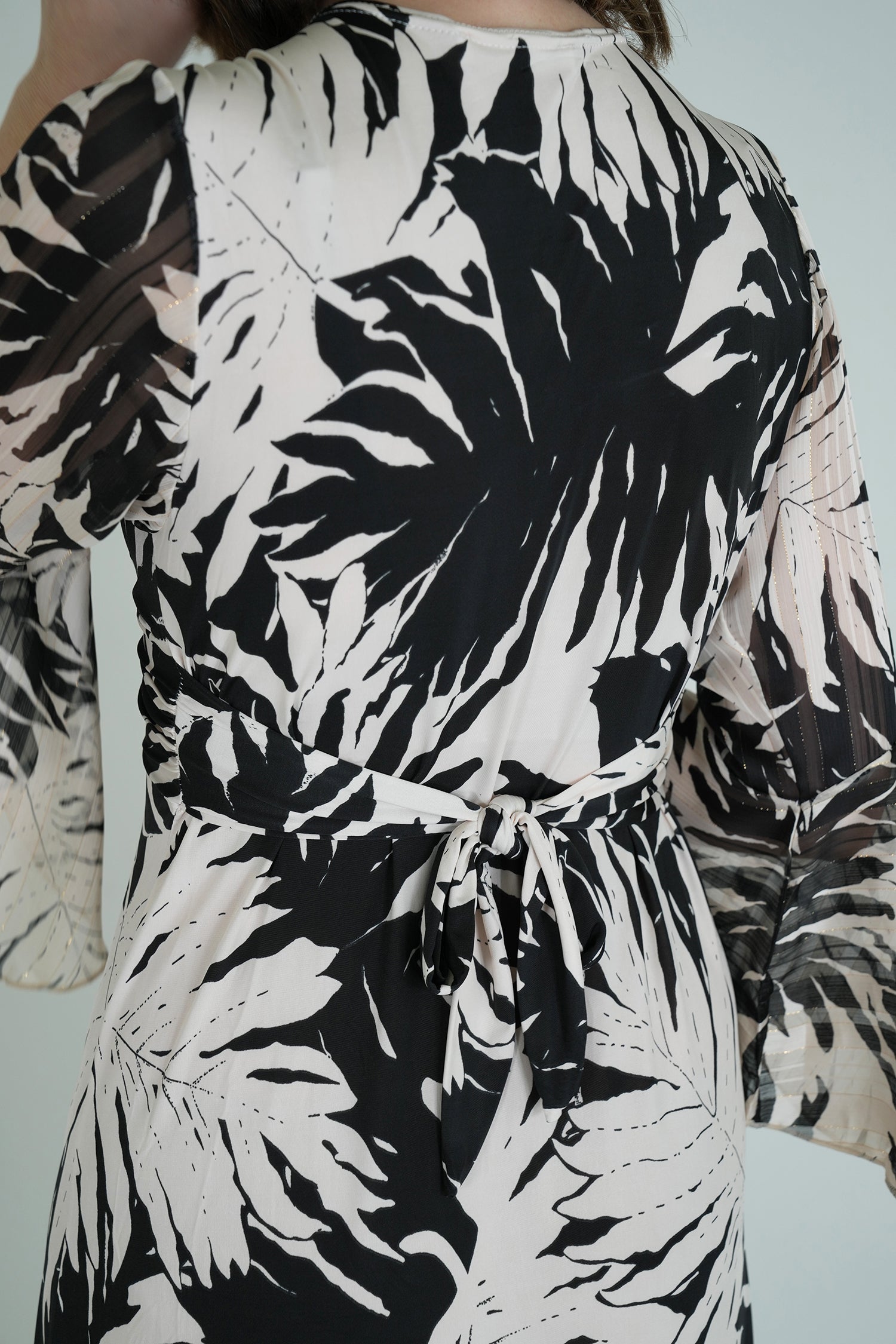 Monochrome Leaf Print Knot Dress With Sleeves