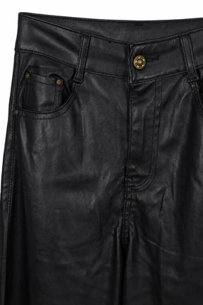 black_pleather_pant_front_somethingpretty