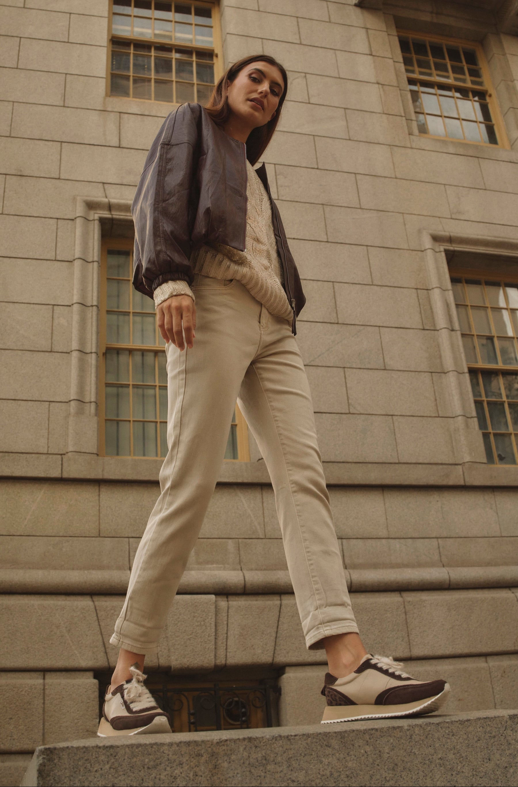 cream jeans 
